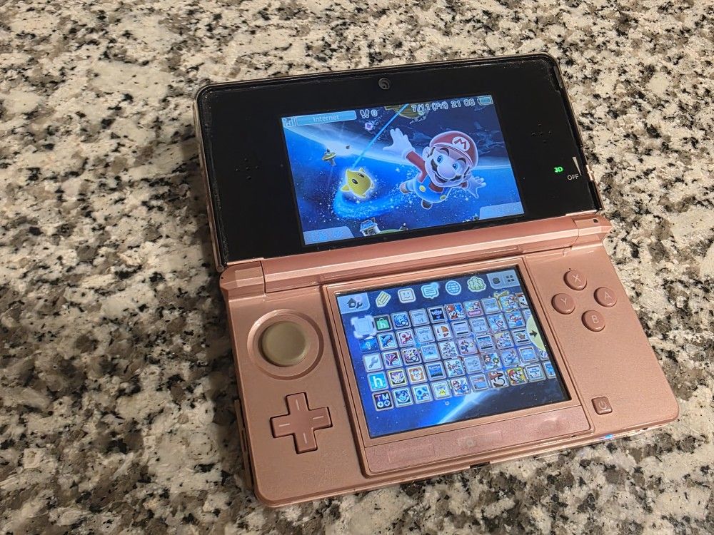 Nintendo 3ds Custom Pink mod--ded video game console 