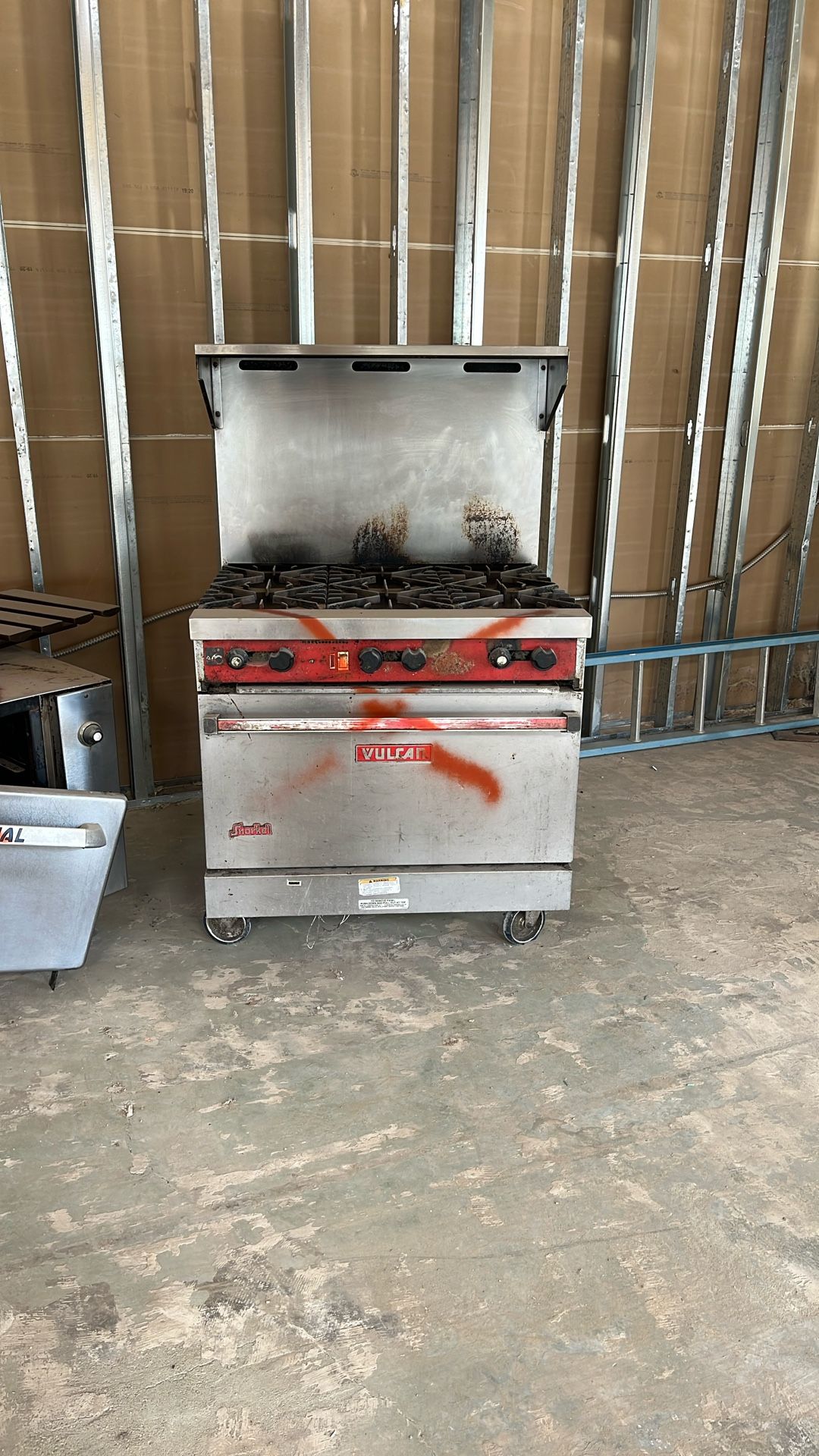 Commercial Stove & Oven