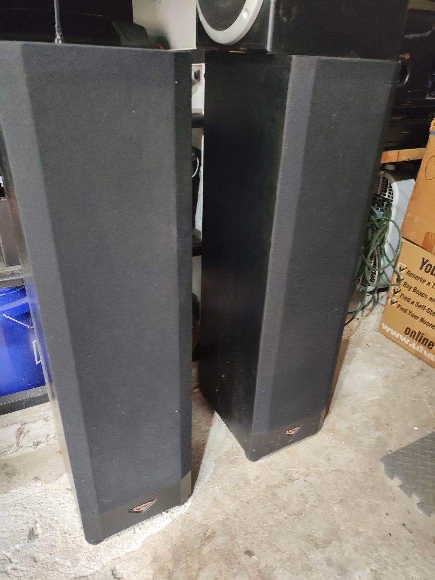 Klipsch Speakers Lot