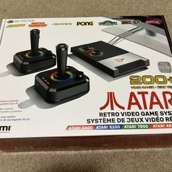 Atari 2600 gaming console 