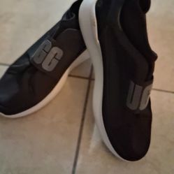 Ugg Tenis Shoes