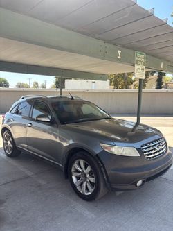 2004 Infiniti FX35