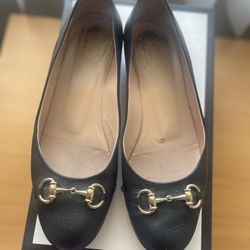 Authentic Gucci Black Leather Horsebit Ballet Flats – US 8.5 