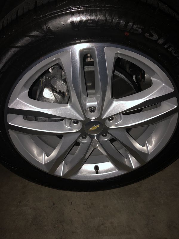 Set of 4 factory OEM wheels for 2020 Chevy Equinox for Sale in Puyallup