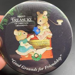 ENESCO Treasury of Christmas Ornaments Pin Button Good Grounds for Friendship 93