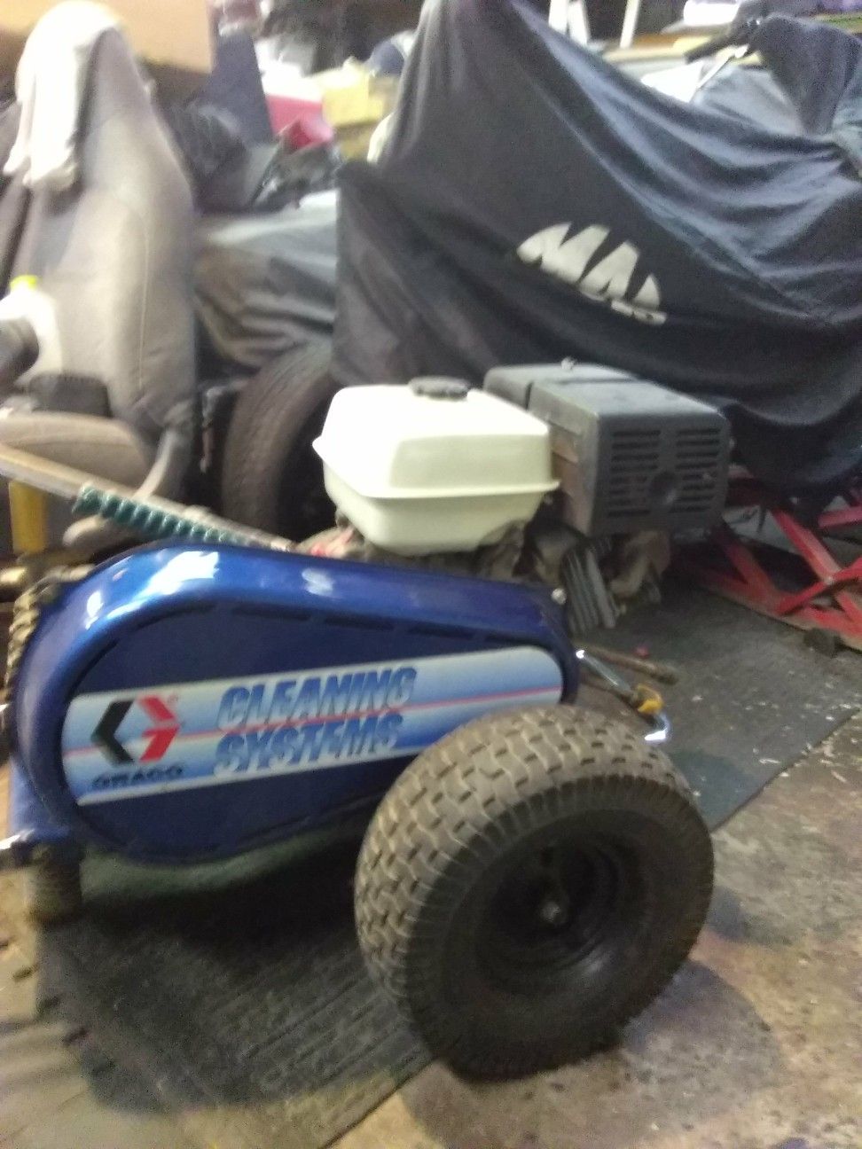Graco cleaning system pressure washer