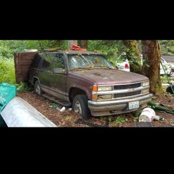 Parting Out A 96 Chevy Tahoe 