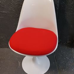 Tulip Chair