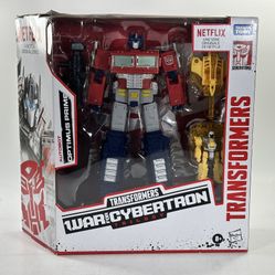 TRANSFORMERS WFC NETFLIX OPTIMUS PRIME & MEGATRON 