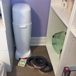 DIAPER GENIE