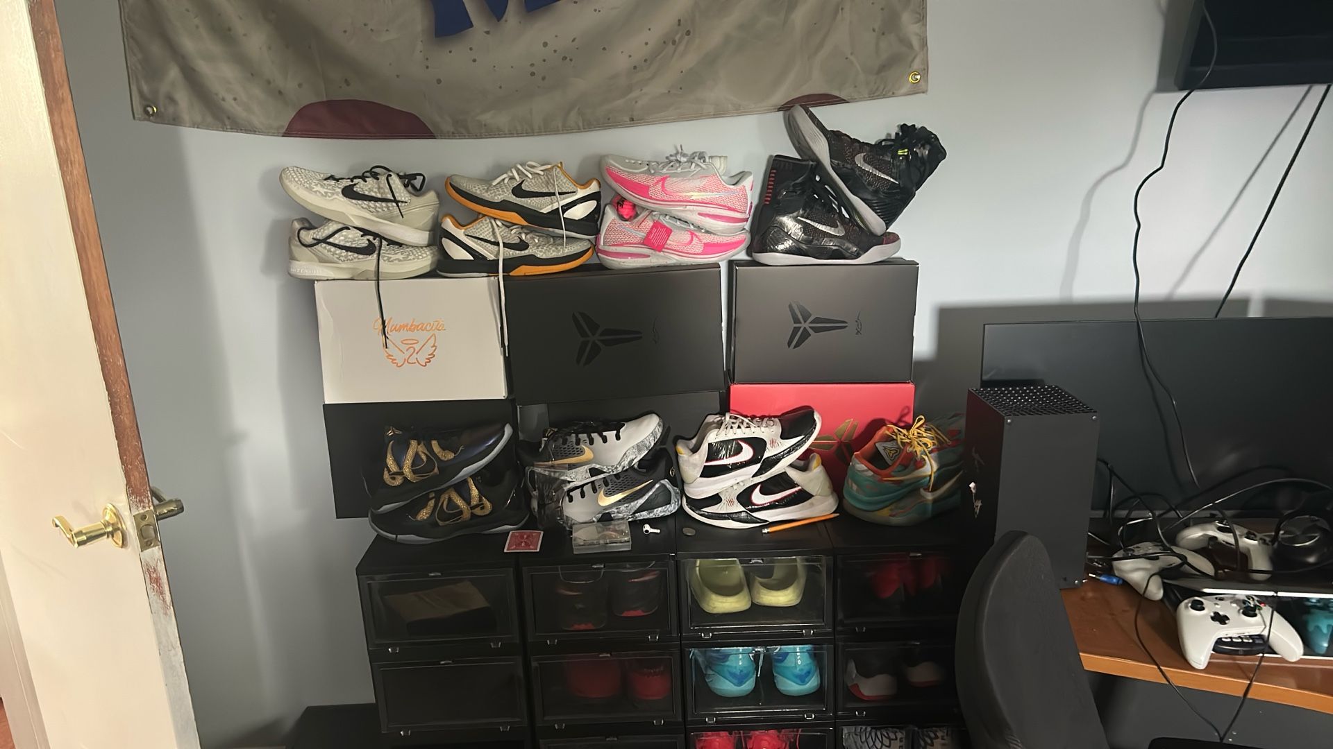 kobes