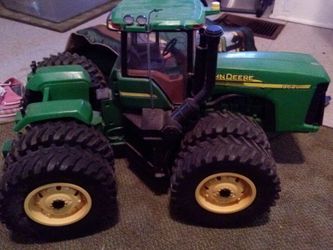 John Deere bedroom decor