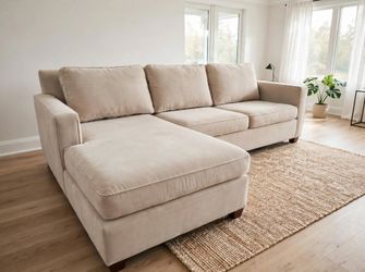Free delivery nearby of sectional