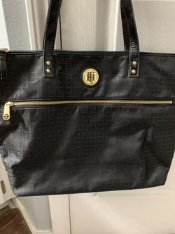 Tommy Hilfiger purse