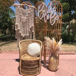 Peacock chair FOR SALE 