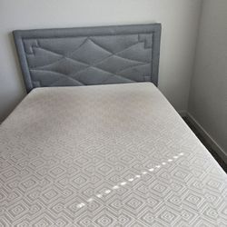 Beautyrest Queen Mattress + Adjustable Base + Bed Frame – Complete Set