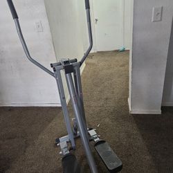 Sunny Health & Fitness Air Walk Elliptical, Lightweight Portable Glider