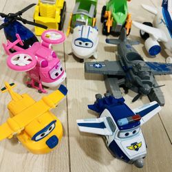 toy box / Caja De Juguetes 