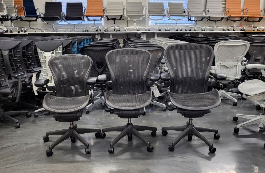 Warehouse SALE 30-90% off Large Selection Of New And Used Office Chairs