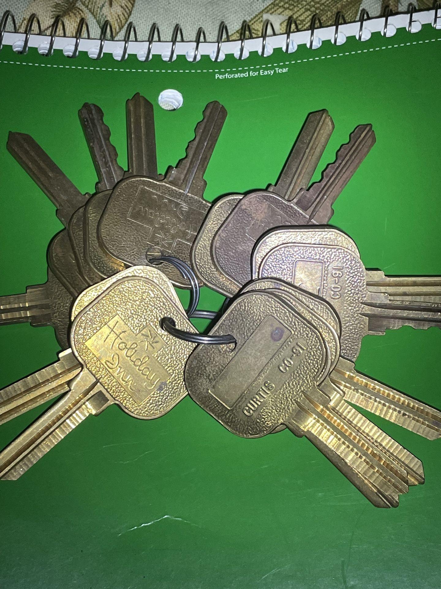 15 Brass Vintage Holiday Inn Keys