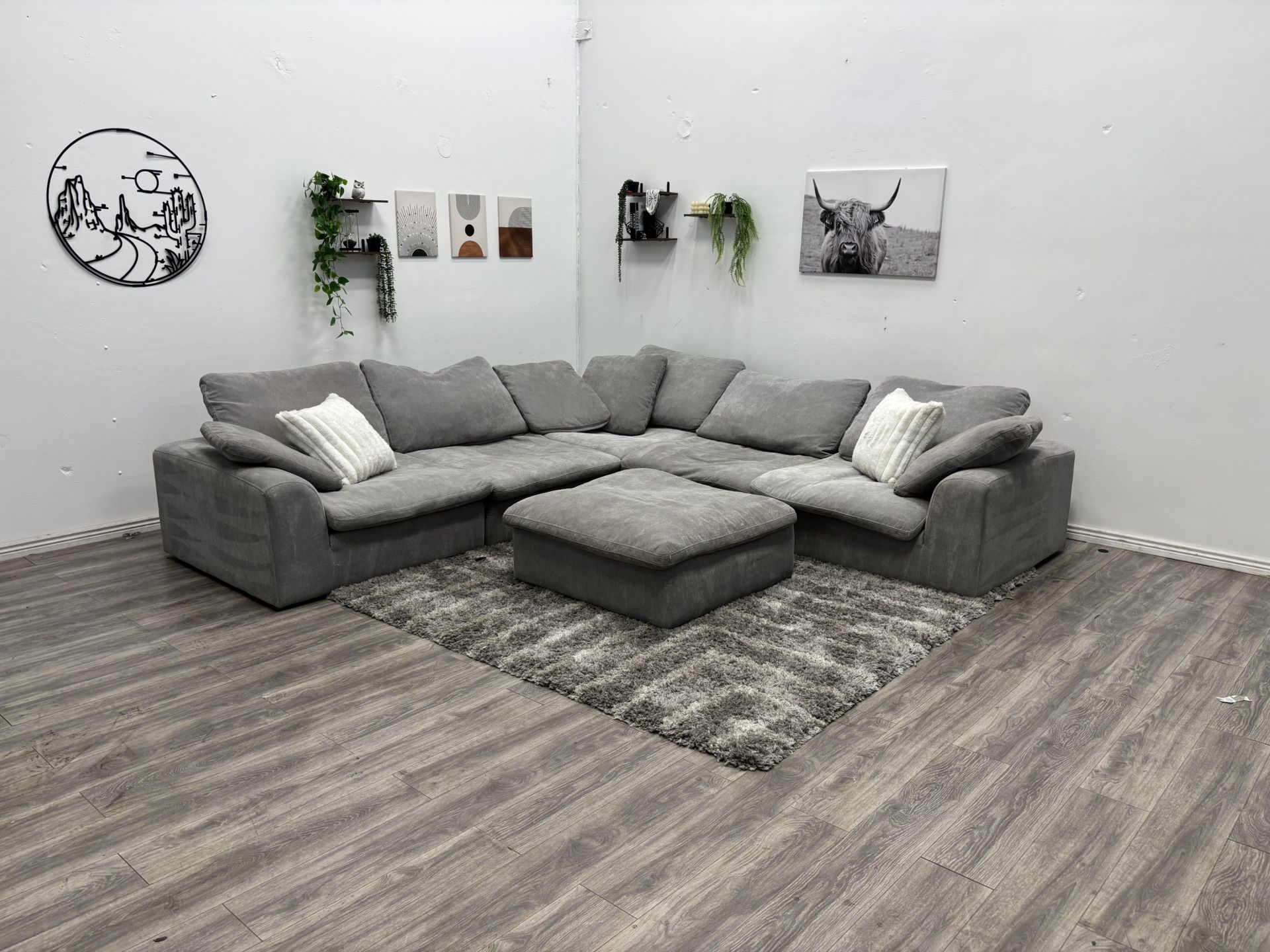 Sectional Cloud Couch - Free Delivery