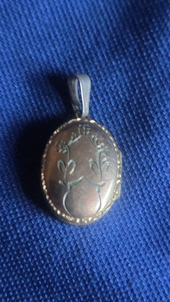 Locket GOLD - SILVER - FILLED 
