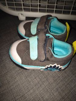 Size 3 baby shoes