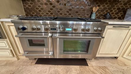 Thermador PRO Grand 60” Stainless Steel Pro Style Dual Fuel Range