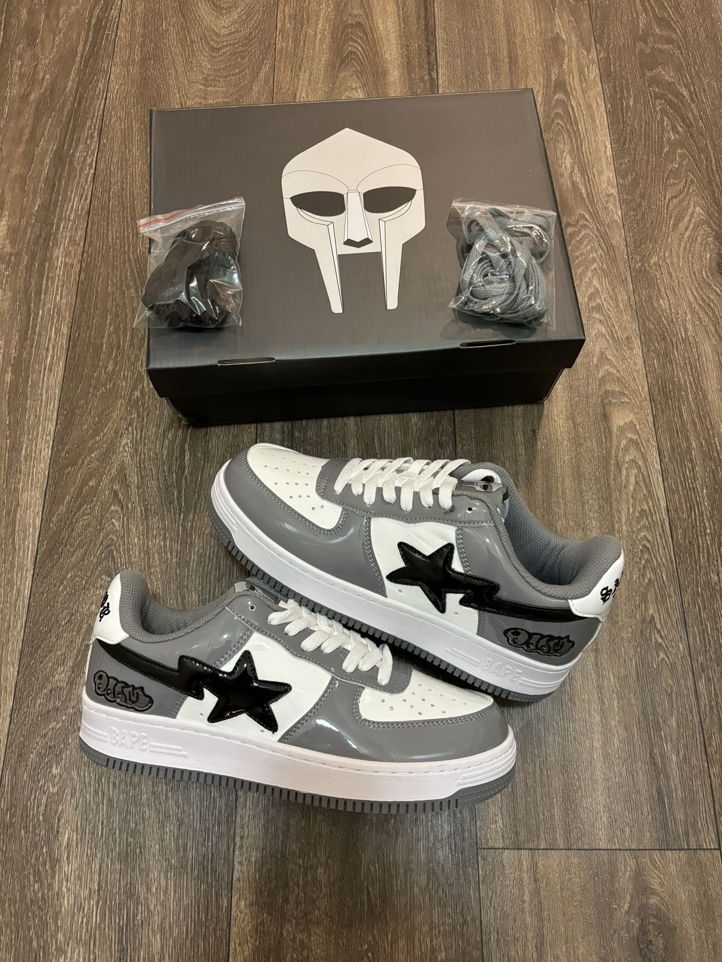 Bapesta x MF Doom - Size 13