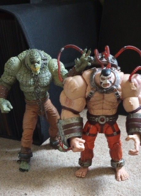 McFarlanetoys KILLER CROC and RARE DC direct BANE