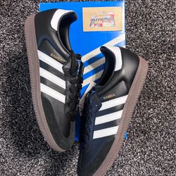 Adidas Black Samba