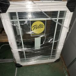 Pella 250 Series, Casement Right, 35.5 X 45, White