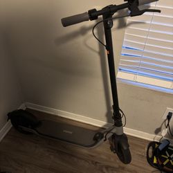 NineBot Scooter Segway Model G30P