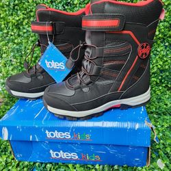 totes Sage Boys' Snow Boots