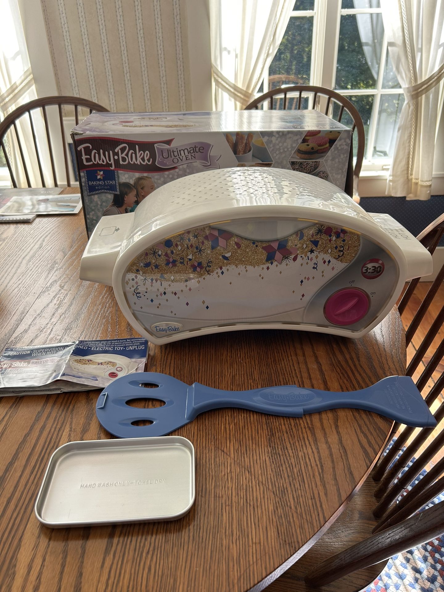 Easy Bake Oven