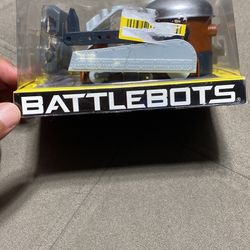 Battle robot With Remote 