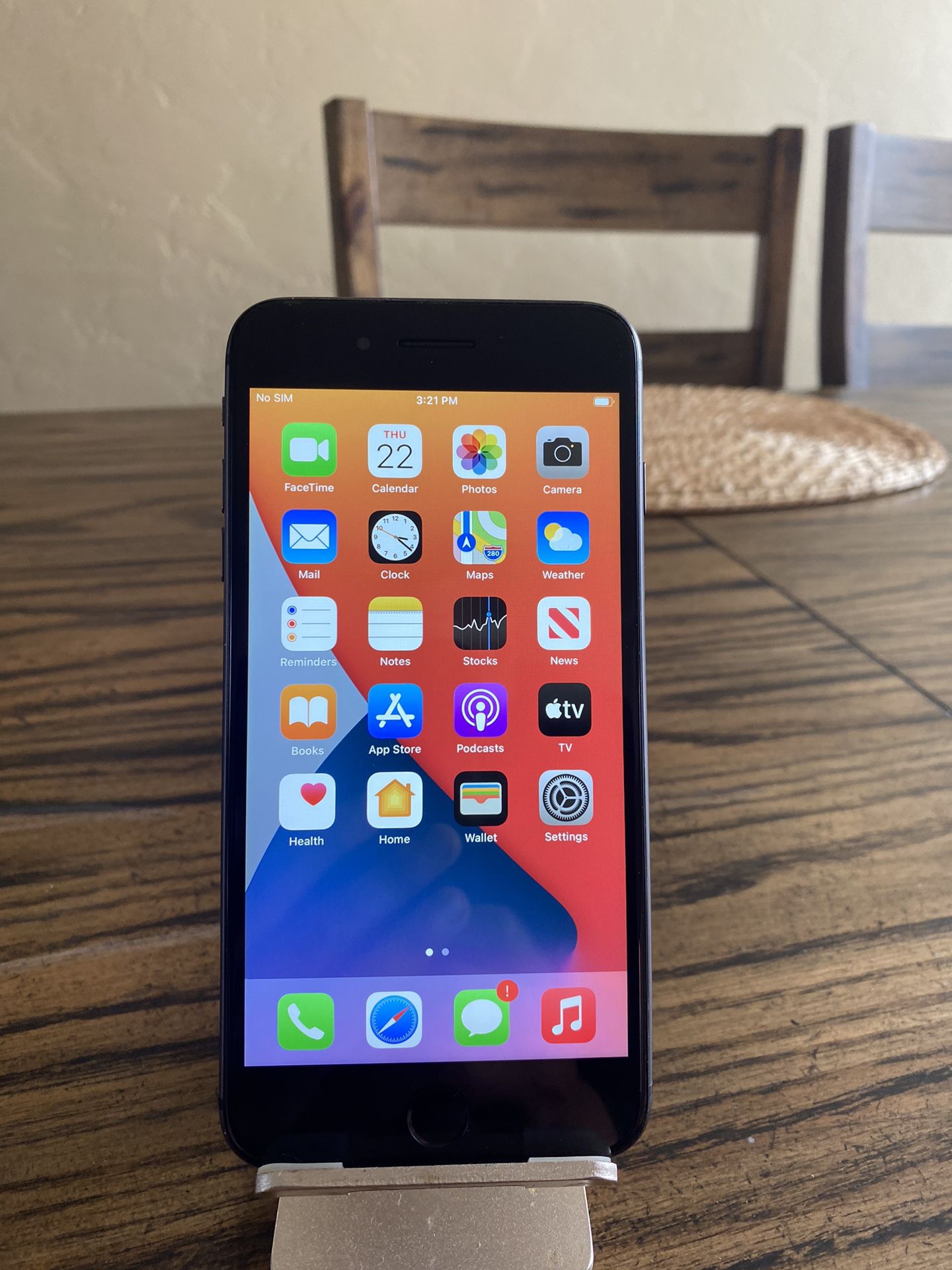iPhone 8 Plus 64GB Unlocked