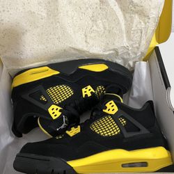 Air Jordan 4 Retro GS 'Thunder' 2023
