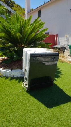 Free working dishwasher
