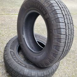 4 Set Michelin Tires 265/70R18.  Like New 