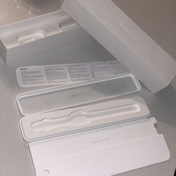 Apple Watch empty box