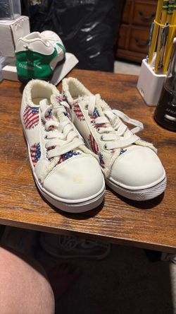 USA Sneakers