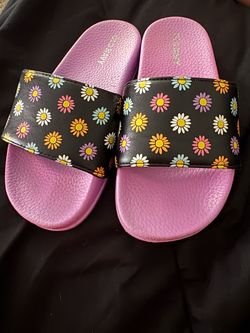 Floral Daisy Old Navy Slides