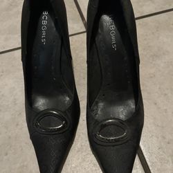BCBG heels