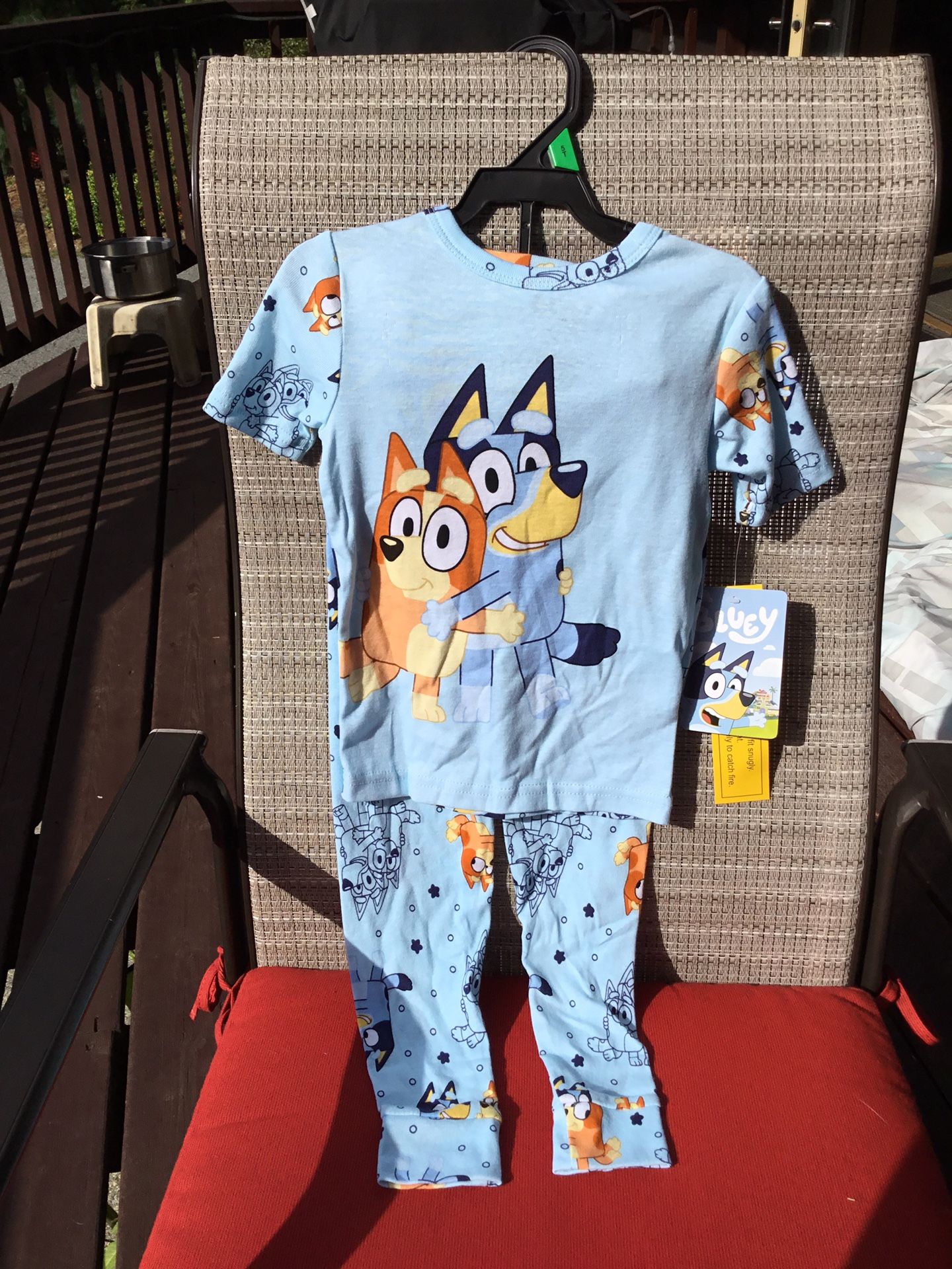 New With Tags- “Bluey”- Unisex -Toddler 5T PJs    Non-smoking home 