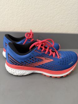 Brooks running shoes Ghost 13   size 6