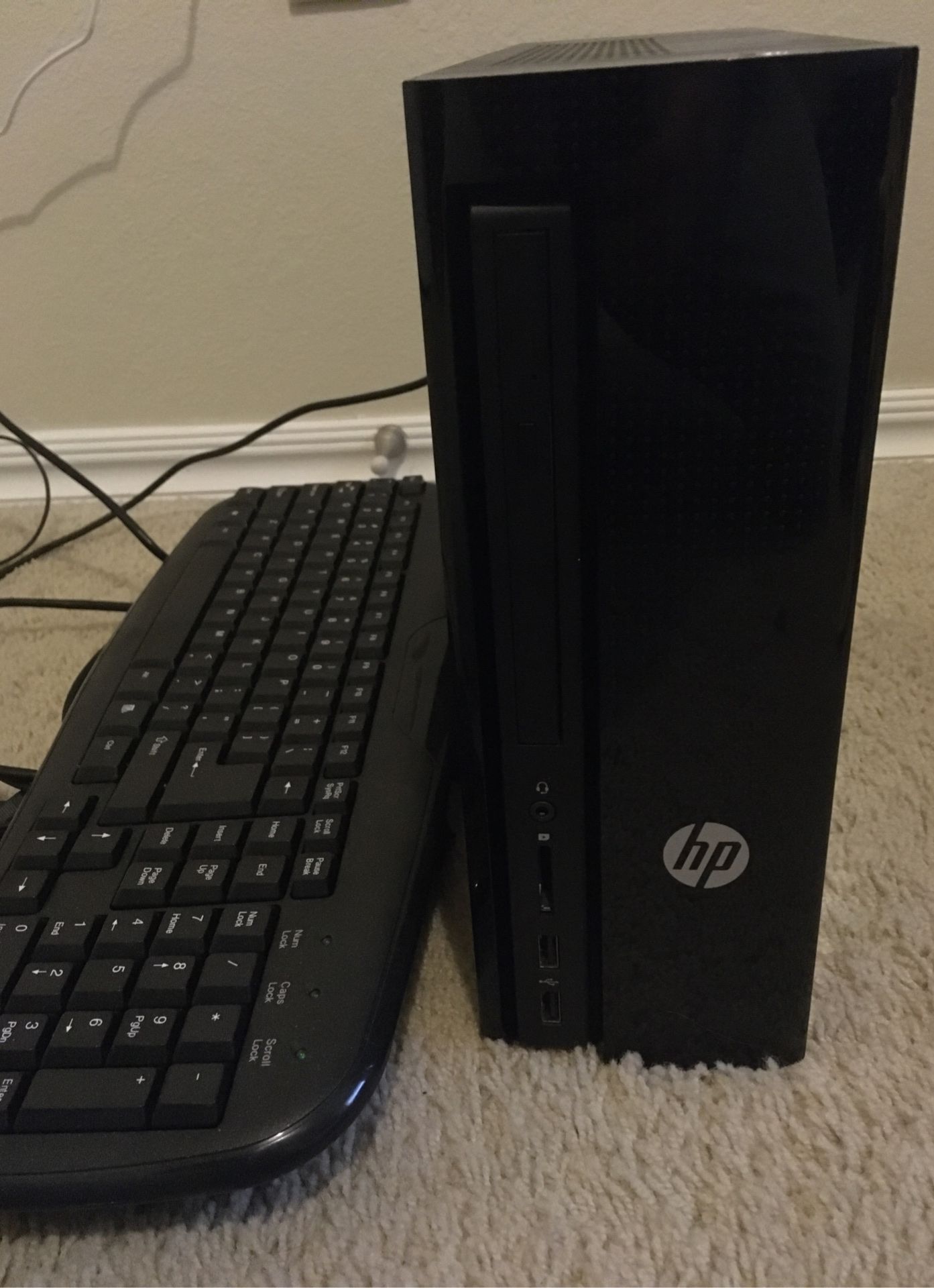HP slimline Desktop Computer