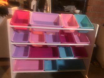 Shelves With Baskets/bins