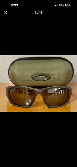Oakley Fives Squared Polarized Sunglasses with Case
