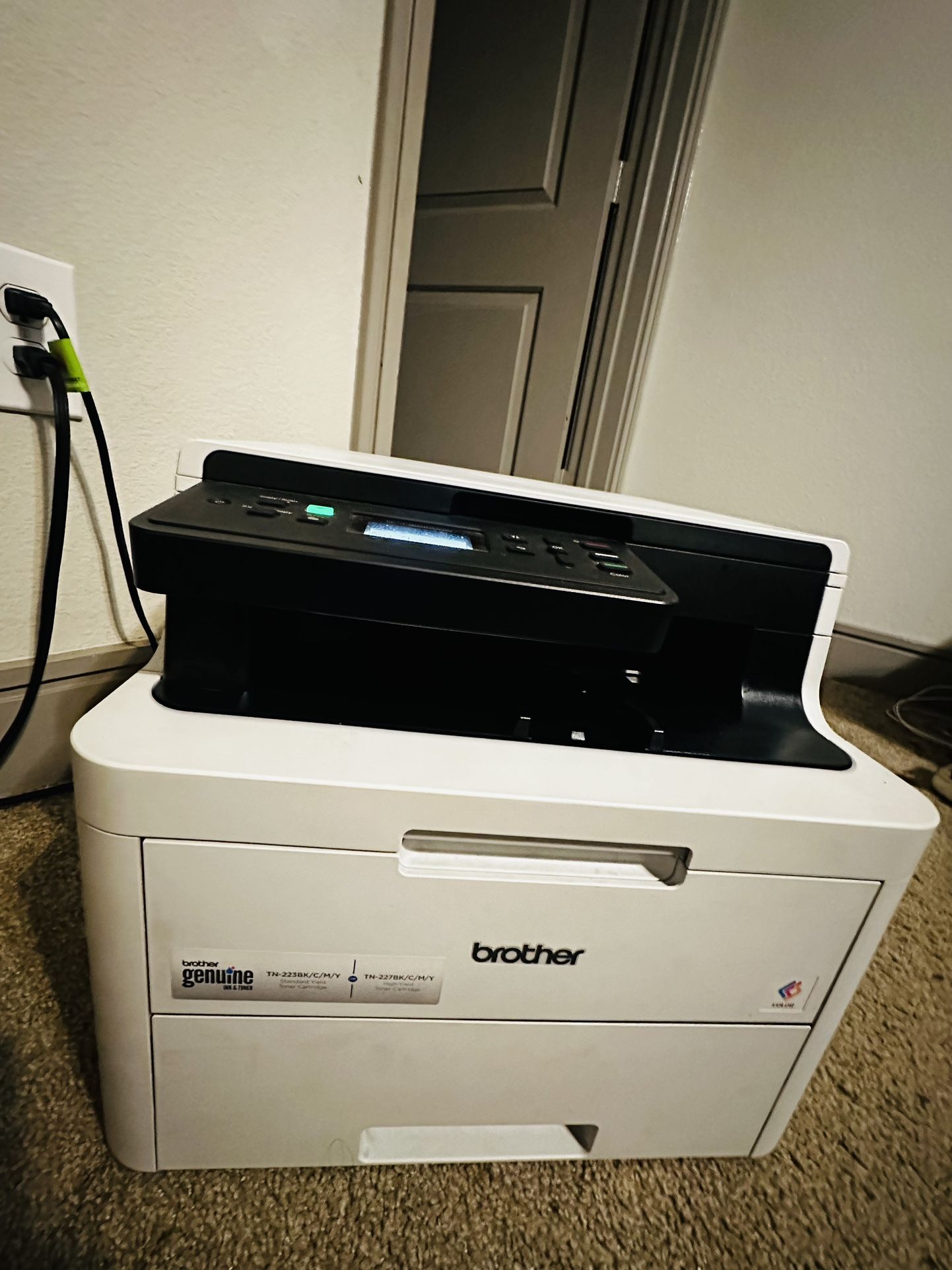 Brother Color Laser Printer W/New Toner - Needs Drum
